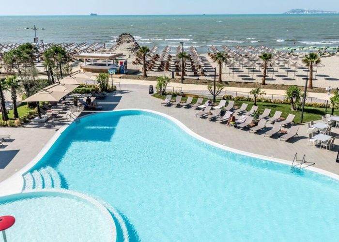 Supreme hotel Drač